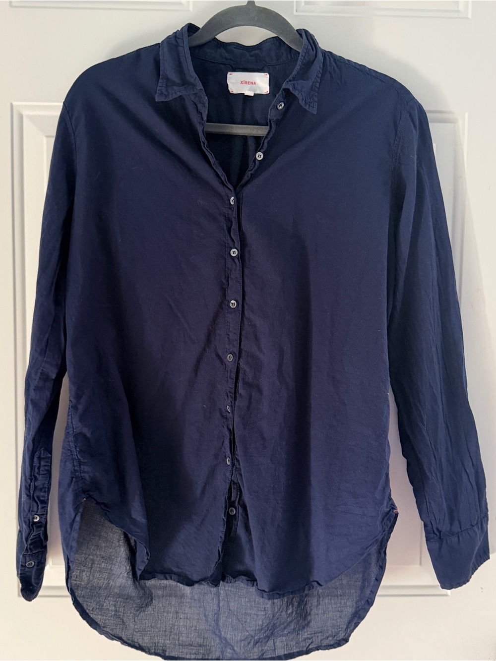 Xirena navy blue button front long sleeve shirt size small